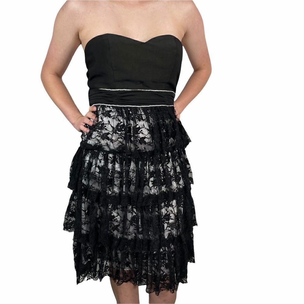 Ever-Pretty Floral Lace Black Strapless Dress